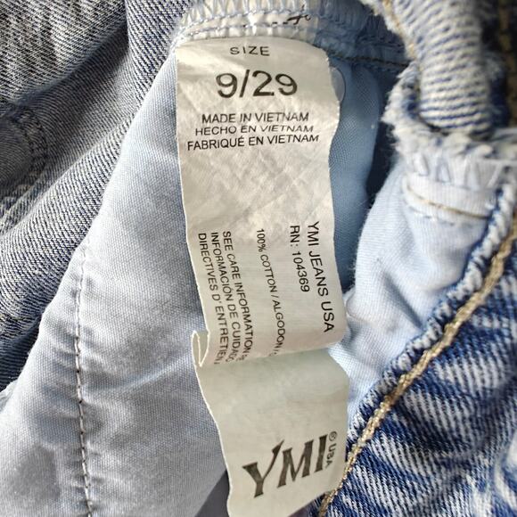 YMI Women’s Relaxed Wide Leg Light Wash Jeans Size 9/29 - Picture 6 of 8